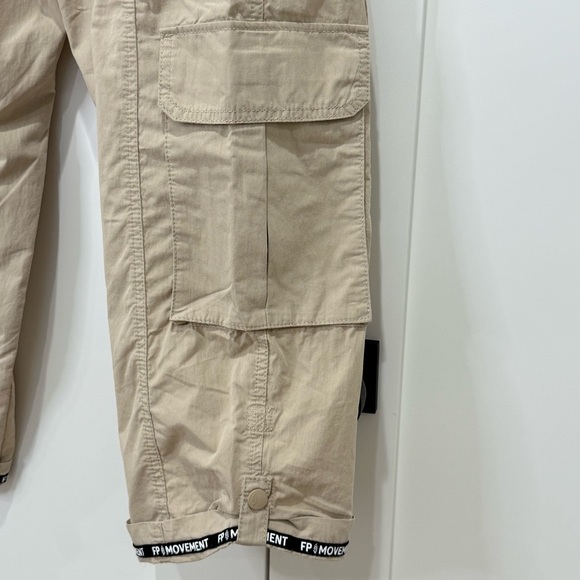 Free People Movement Mesmerize Me Solid Pants Cargo Khaki Large Hiking Boho Chic - Picture 9 of 15